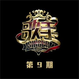 女生露大腿给男生吃
